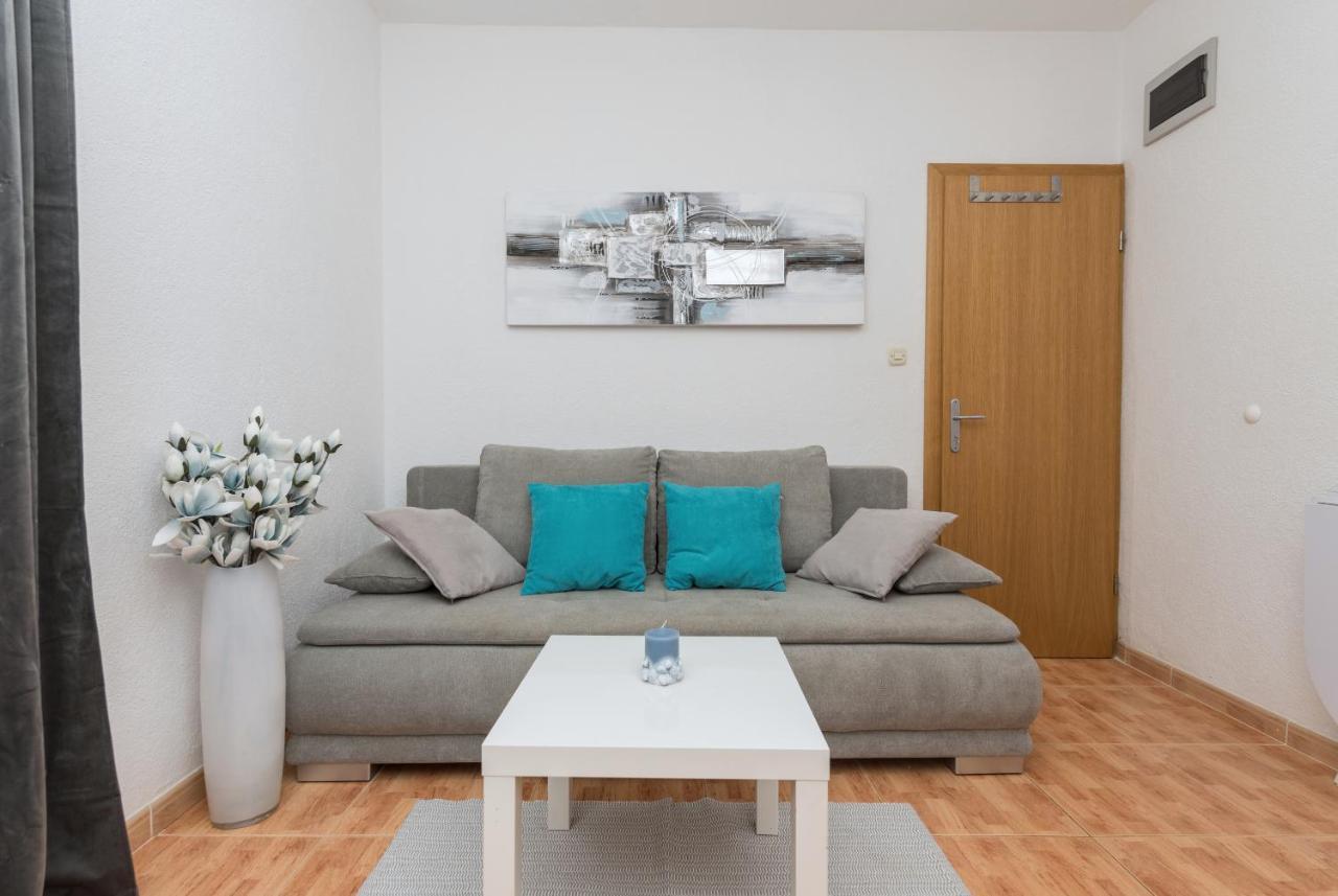 Apartments Tila Drasnice Luaran gambar