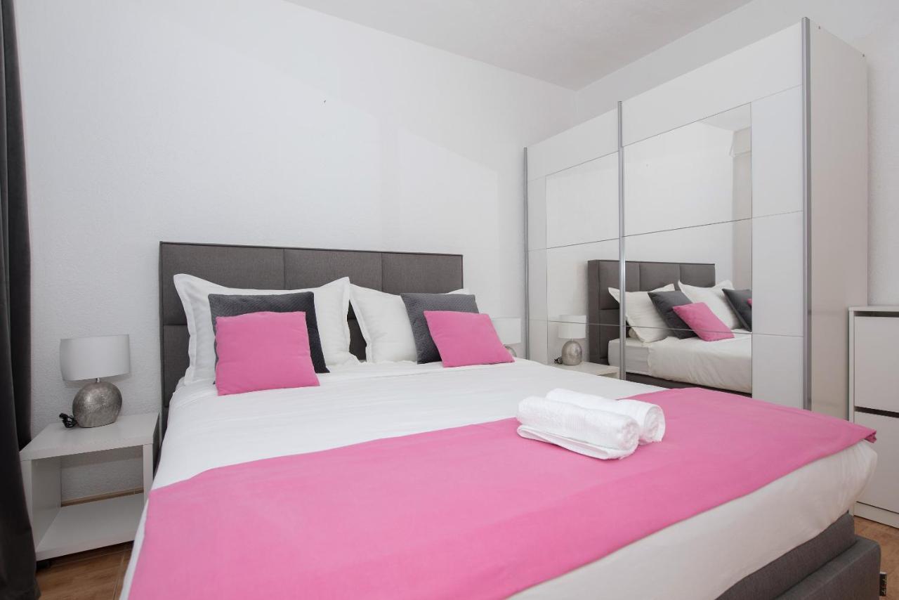 Apartments Tila Drasnice Luaran gambar
