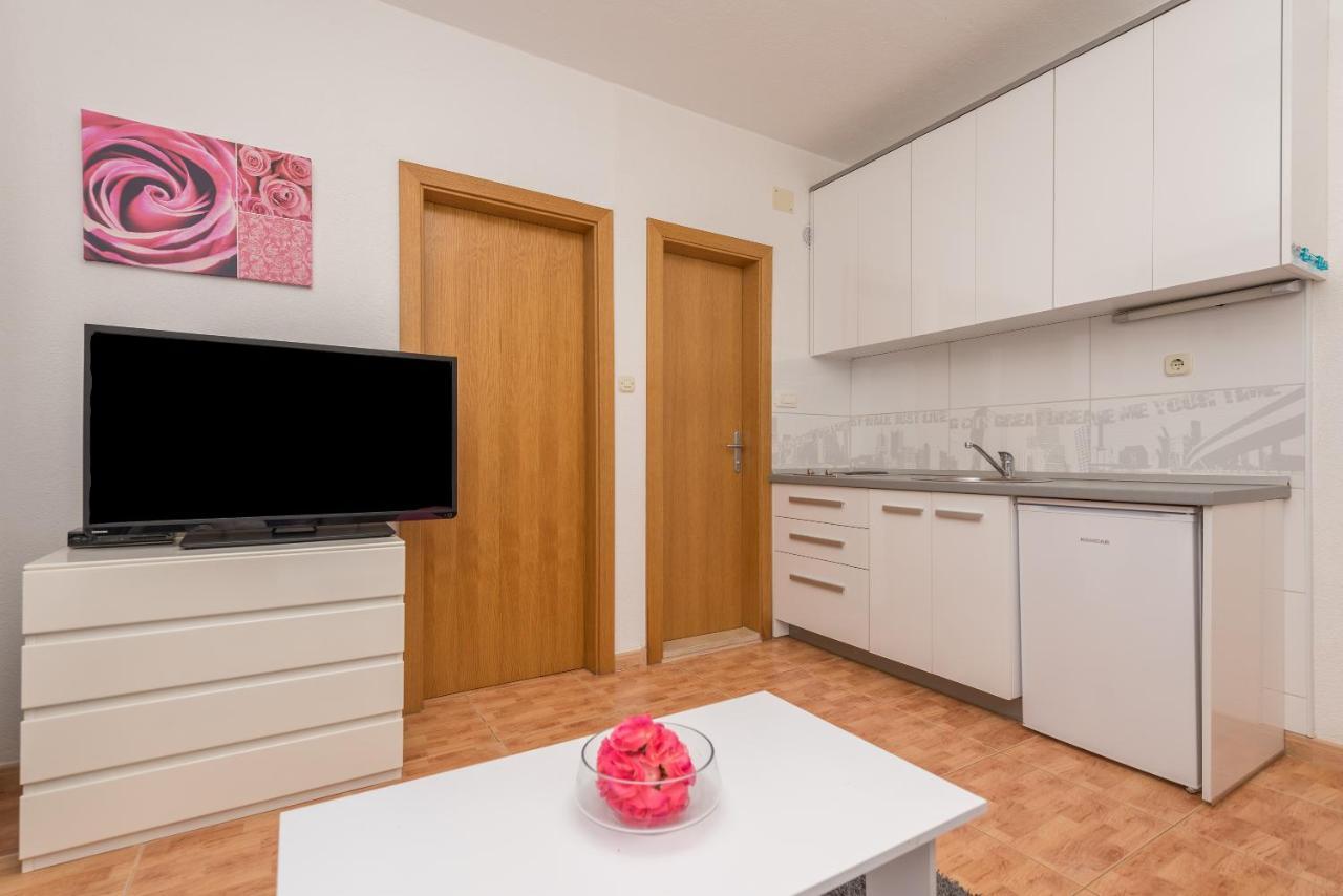 Apartments Tila Drasnice Luaran gambar